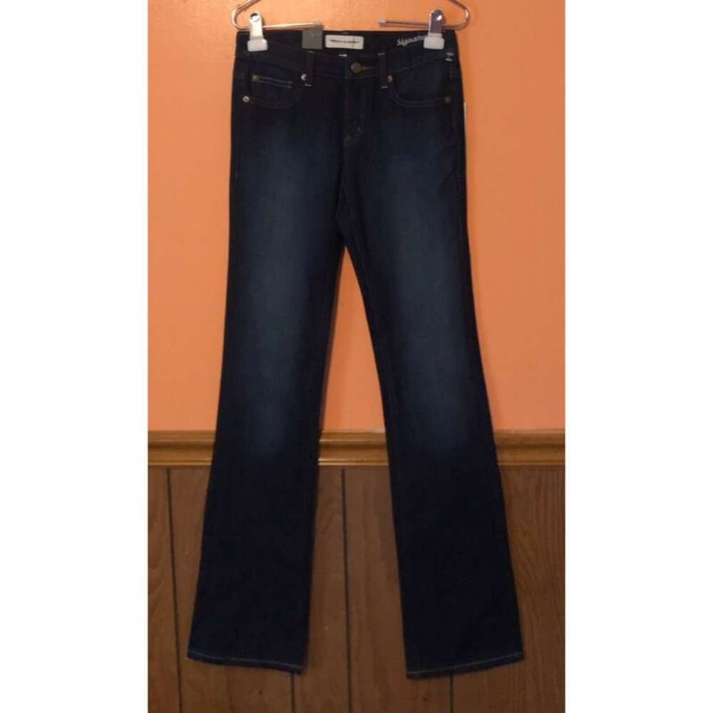 Signature Bootcut Jeans In Barely Worn